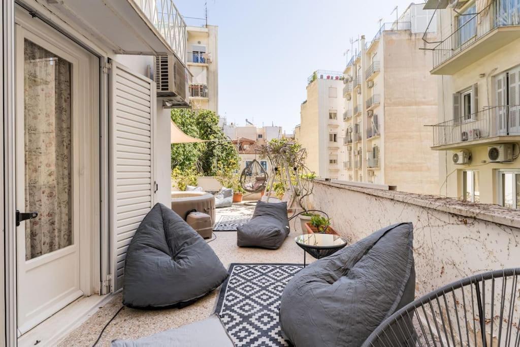 Amazing 3Bdr Apt With Unique Roof Garden In Plaka Афіни Екстер'єр фото