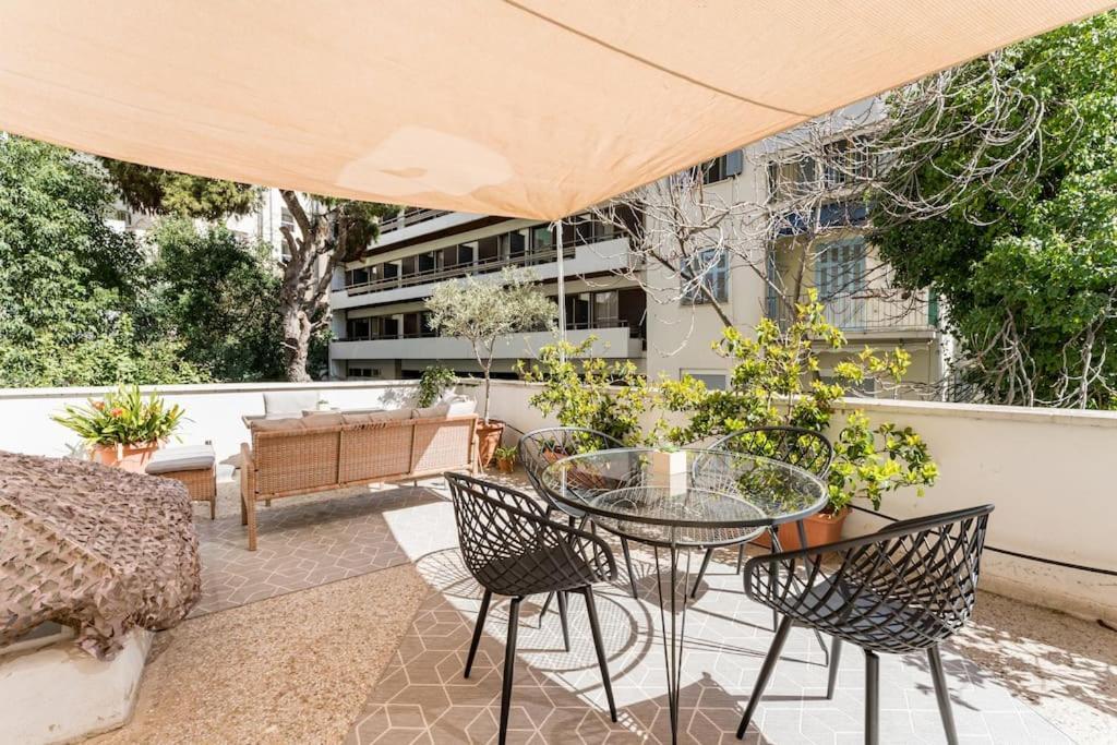 Amazing 3Bdr Apt With Unique Roof Garden In Plaka Афіни Екстер'єр фото