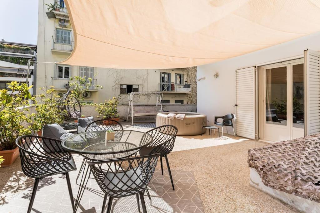 Amazing 3Bdr Apt With Unique Roof Garden In Plaka Афіни Екстер'єр фото