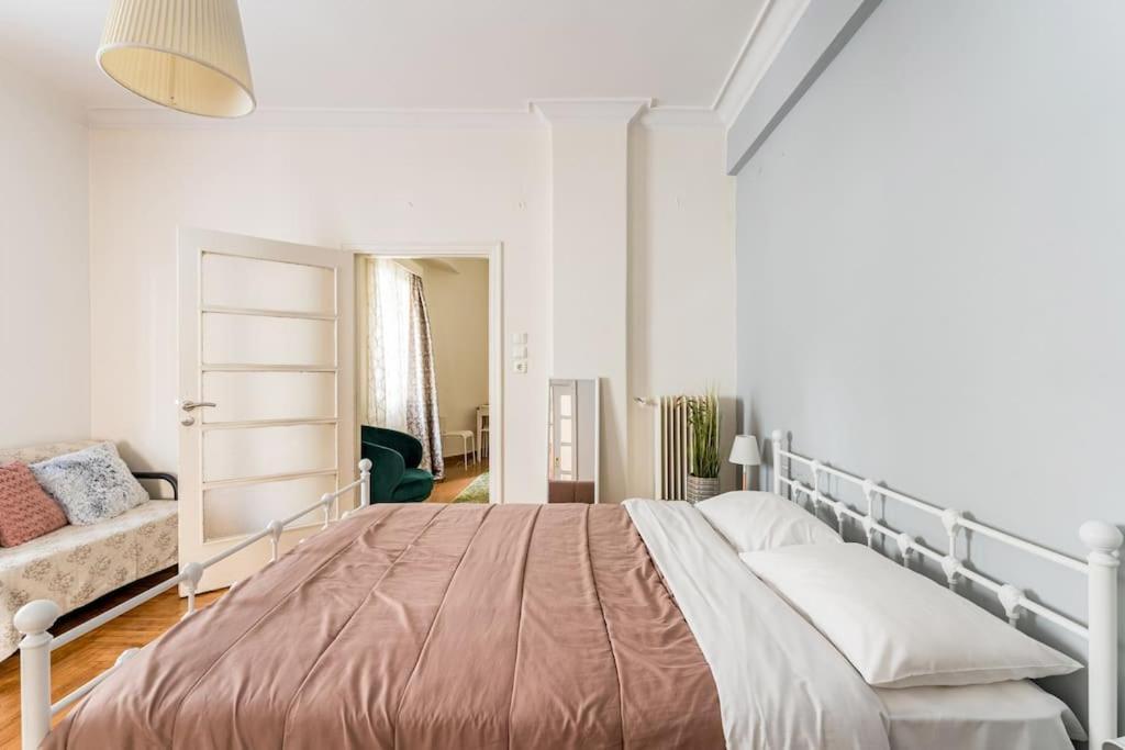 Amazing 3Bdr Apt With Unique Roof Garden In Plaka Афіни Екстер'єр фото