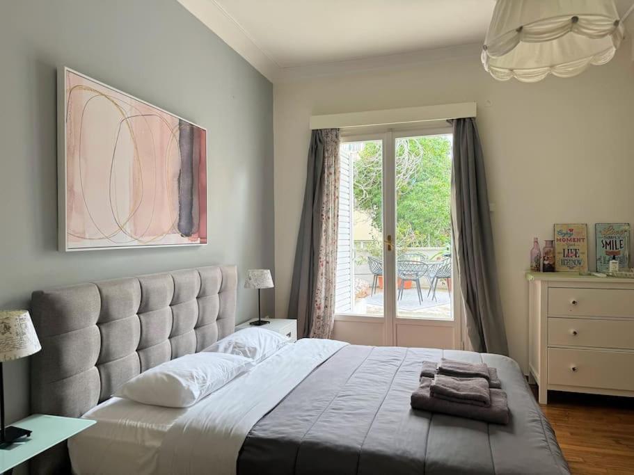 Amazing 3Bdr Apt With Unique Roof Garden In Plaka Афіни Екстер'єр фото